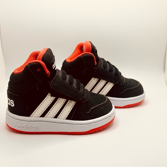 Adidas Toddler Hightops - Picture 3 of 6